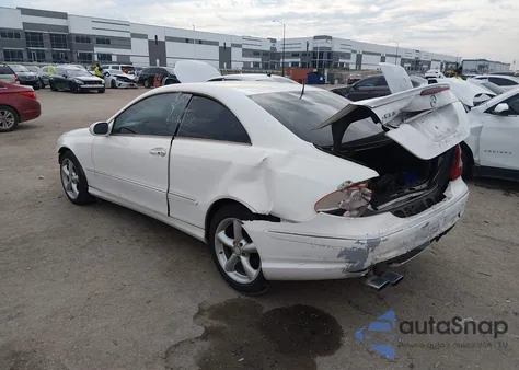 2004 Mercedes-Benz Clk 320 z USA, uszkodzony, nr VIN WDBTJ65J34F064971